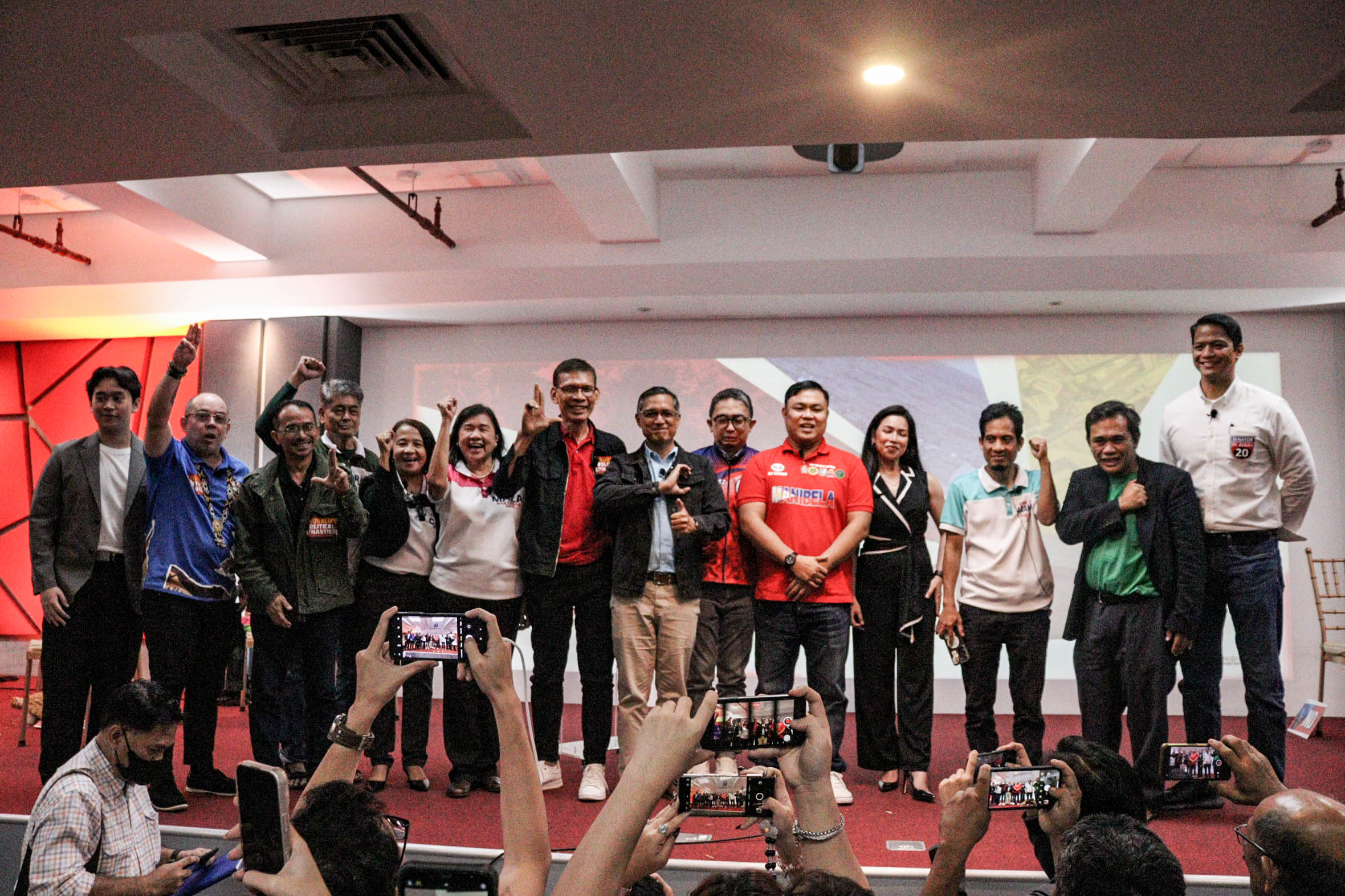 12 senate hopefuls clash in TR-moderated debate 